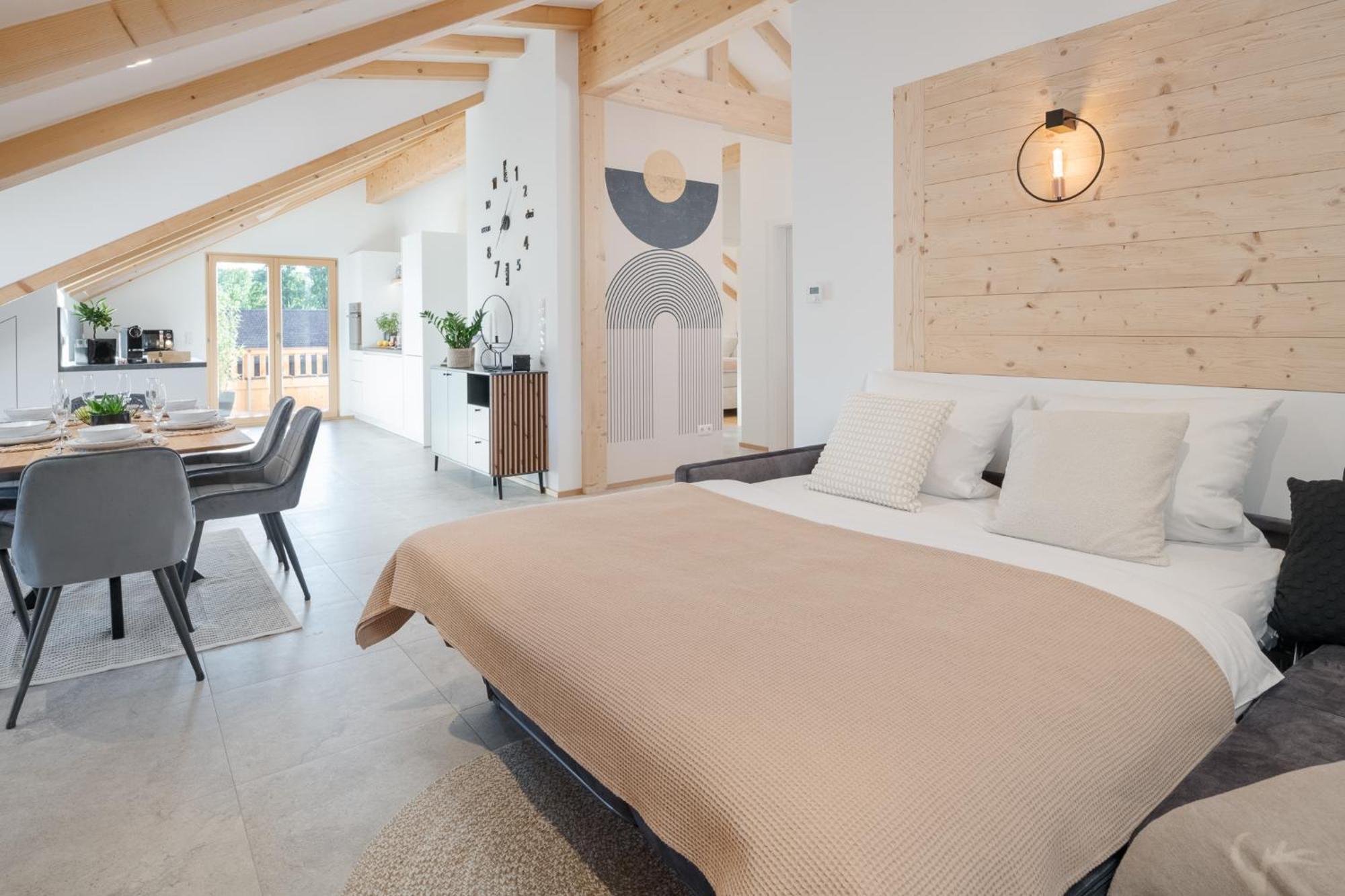 Fenjoy: Ferienapartment Mit Bergblick / Balkon / Bbq Bernau am Chiemsee Kültér fotó