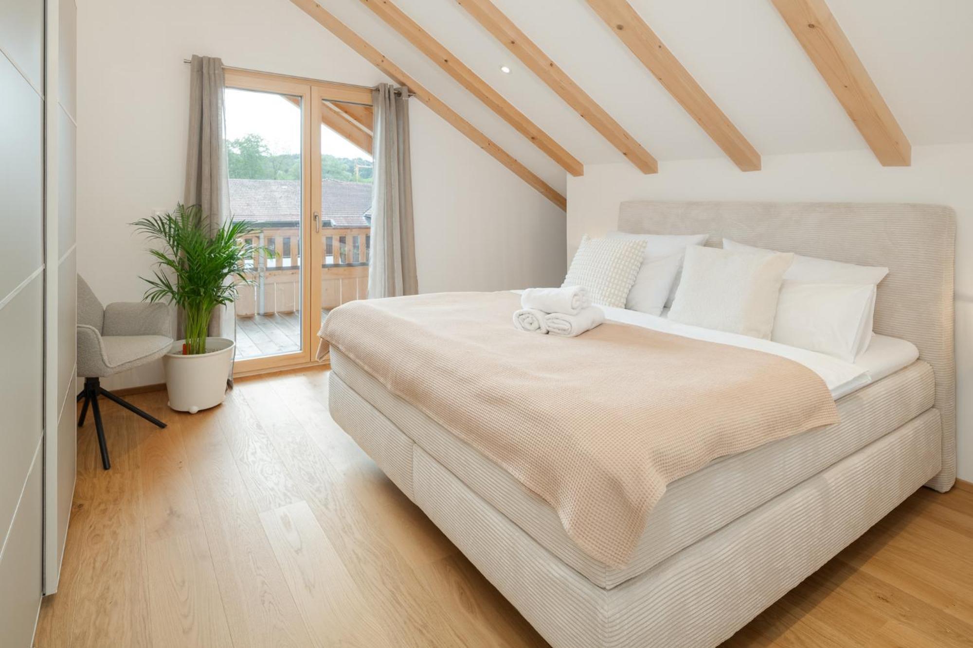 Fenjoy: Ferienapartment Mit Bergblick / Balkon / Bbq Bernau am Chiemsee Kültér fotó
