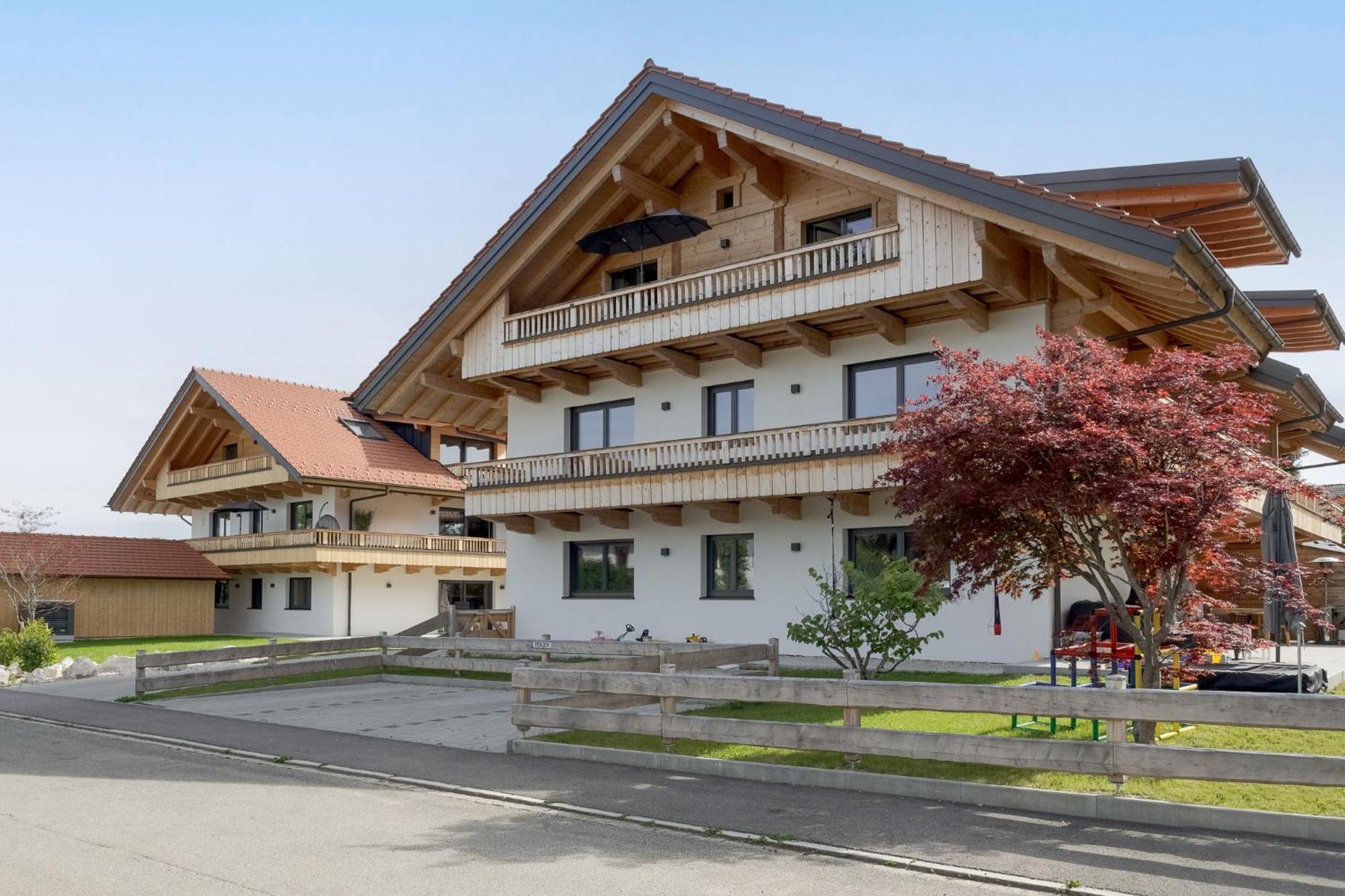 Fenjoy: Ferienapartment Mit Bergblick / Balkon / Bbq Bernau am Chiemsee Kültér fotó